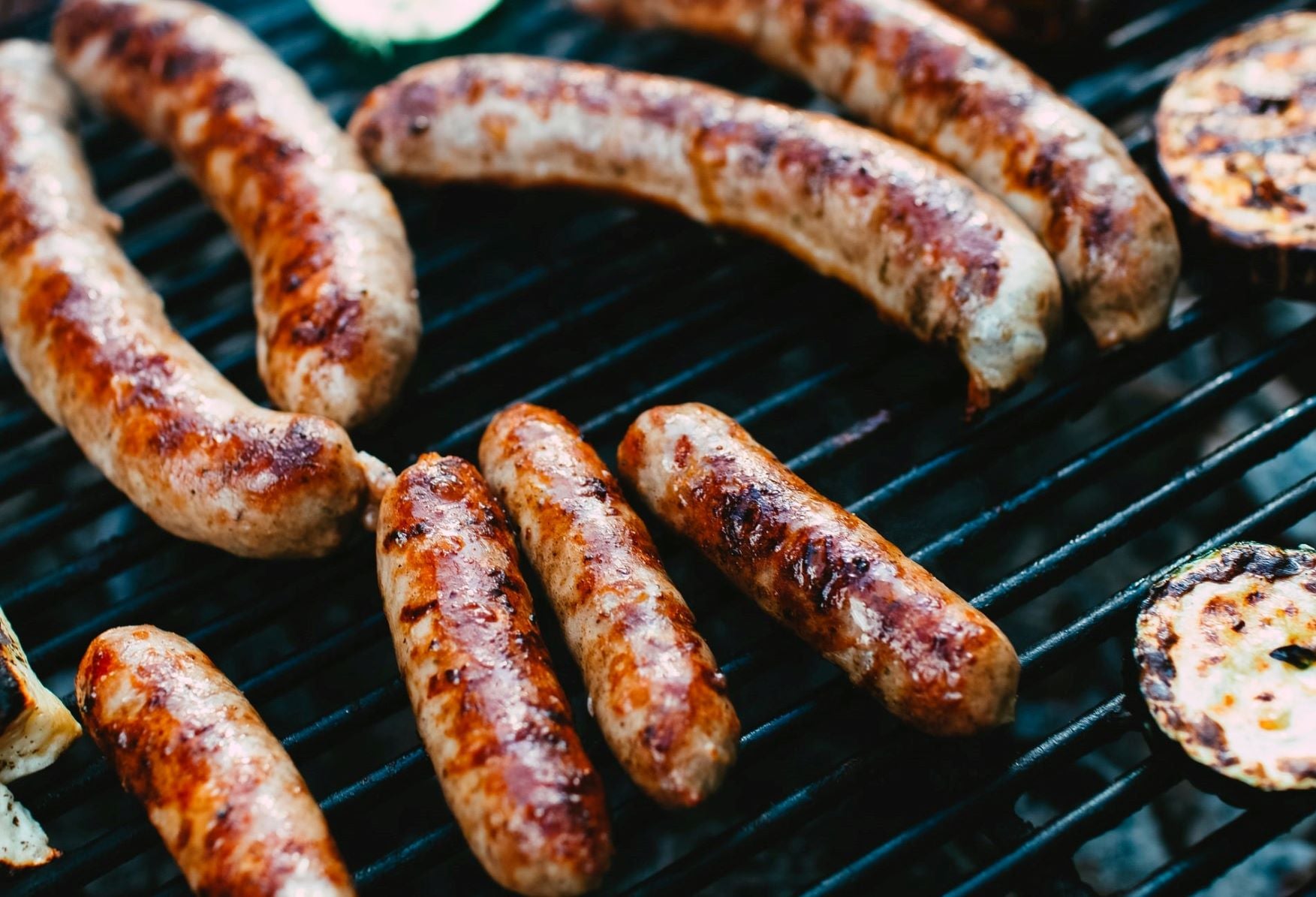 Making online venison sausage
